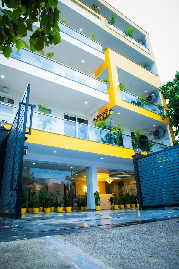 Lime Tree Luxury Studio - Service Apartment Near Artemis Hospital ,Gurgaon Exterior photo